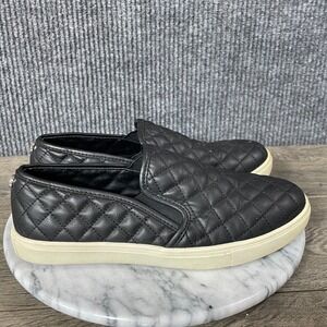 Steve Madden Shoes Womens 9 Black Slip On Quilted‎ Sneaker Comfort Faux Leather